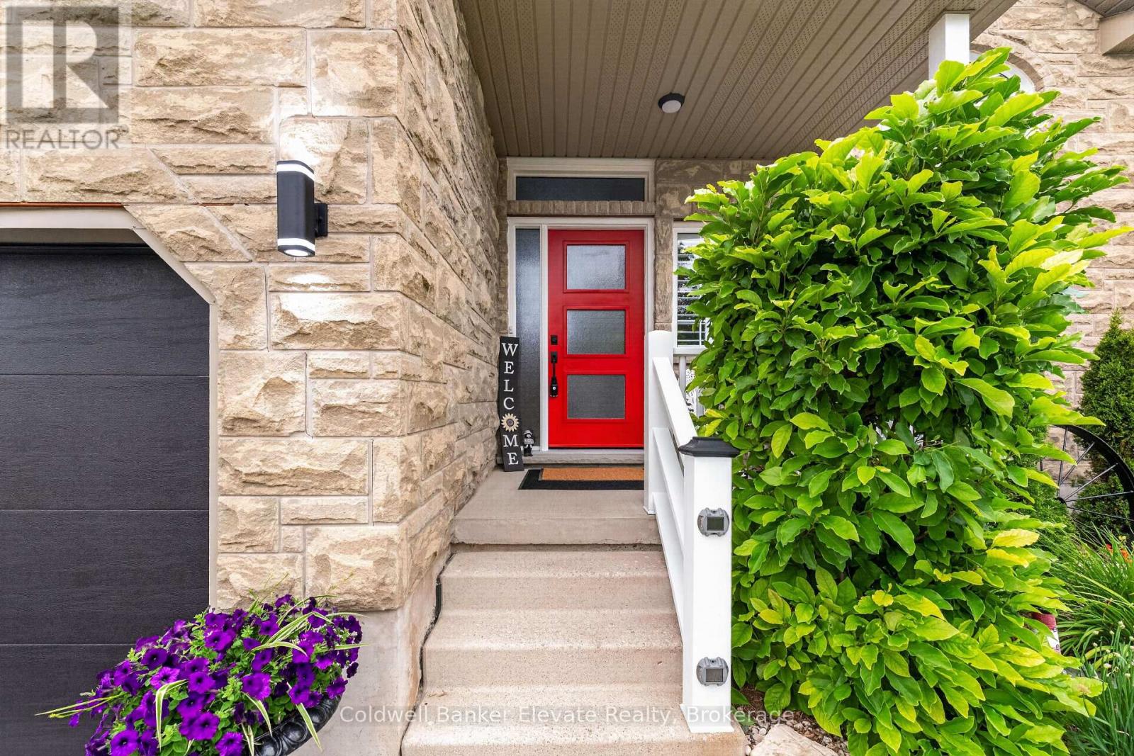 957 Gzowski Street, Centre Wellington, Ontario  N1M 3W1 - Photo 5 - X13571318