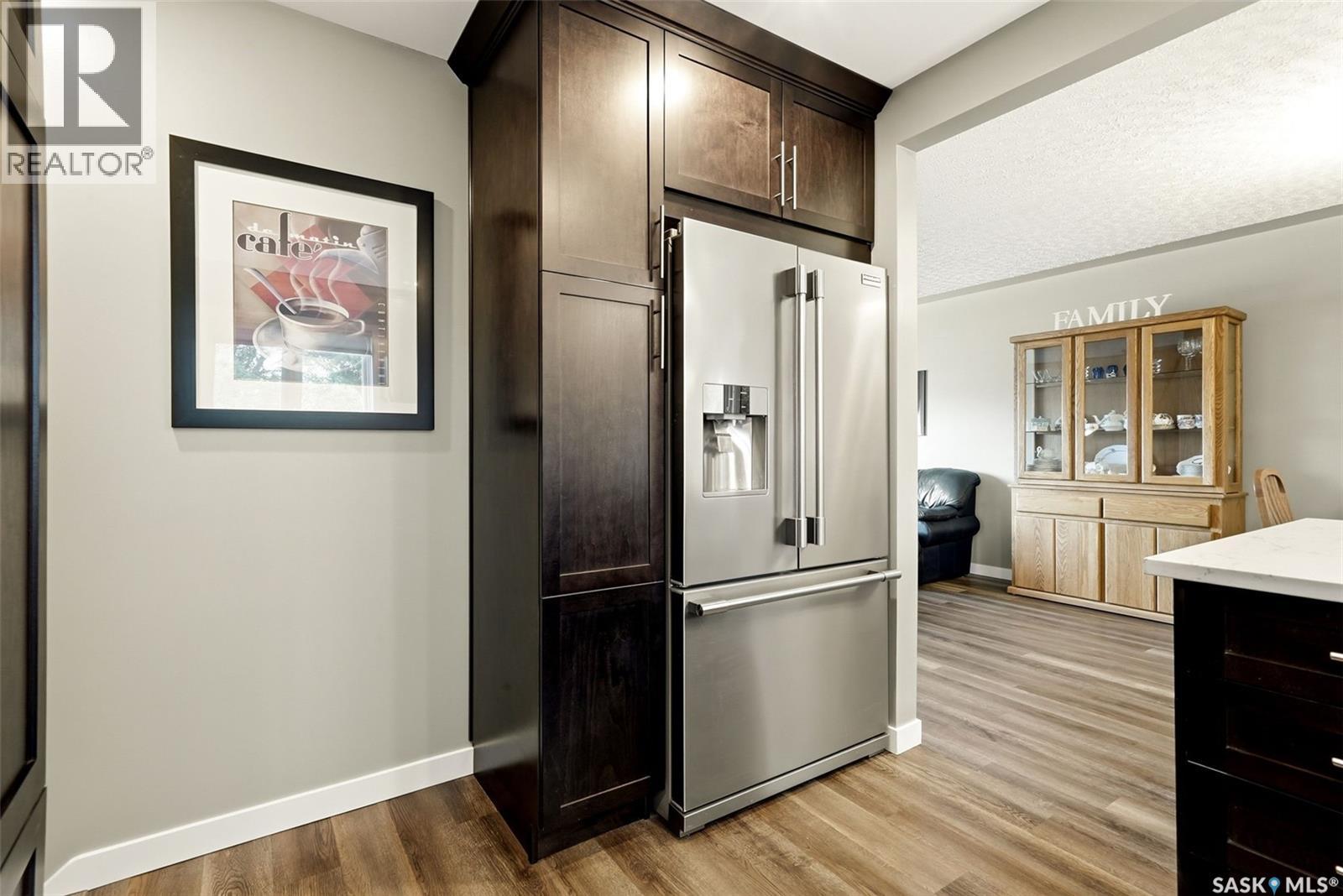 18 Forman Bay, Regina, Saskatchewan  S4R 7Y2 - Photo 12 - SK042462