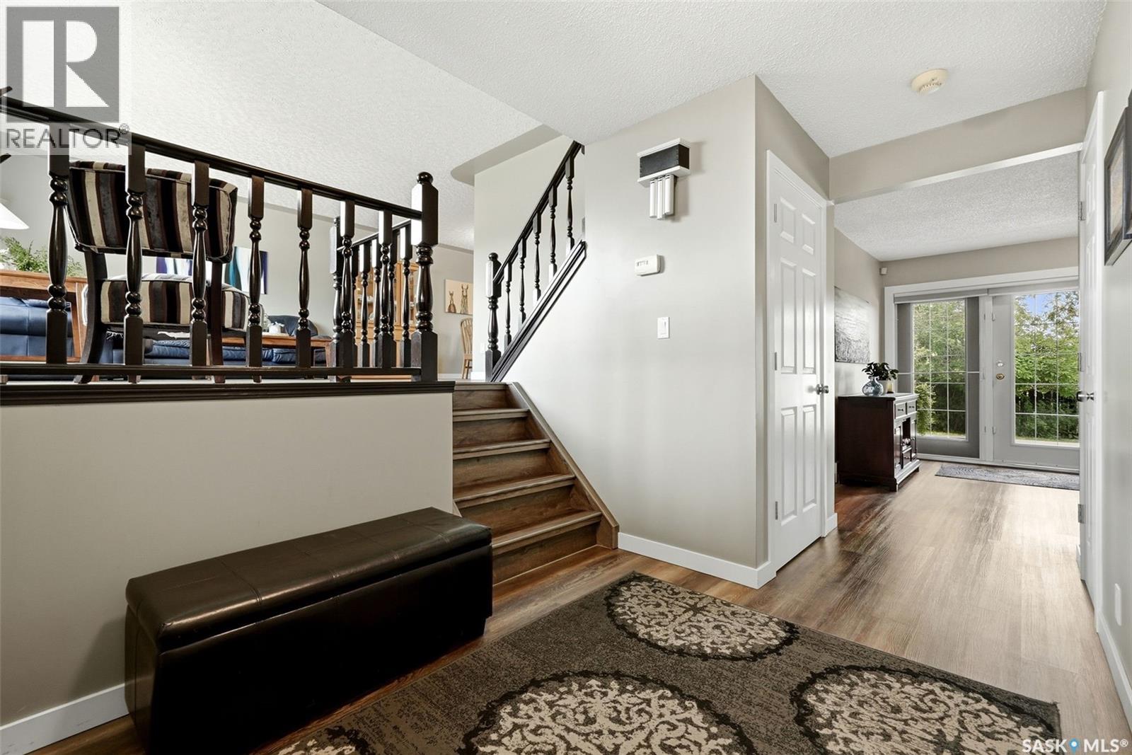 18 Forman Bay, Regina, Saskatchewan  S4R 7Y2 - Photo 4 - SK042462
