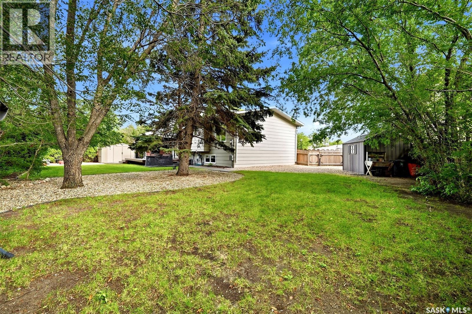 18 Forman Bay, Regina, Saskatchewan  S4R 7Y2 - Photo 58 - SK042462