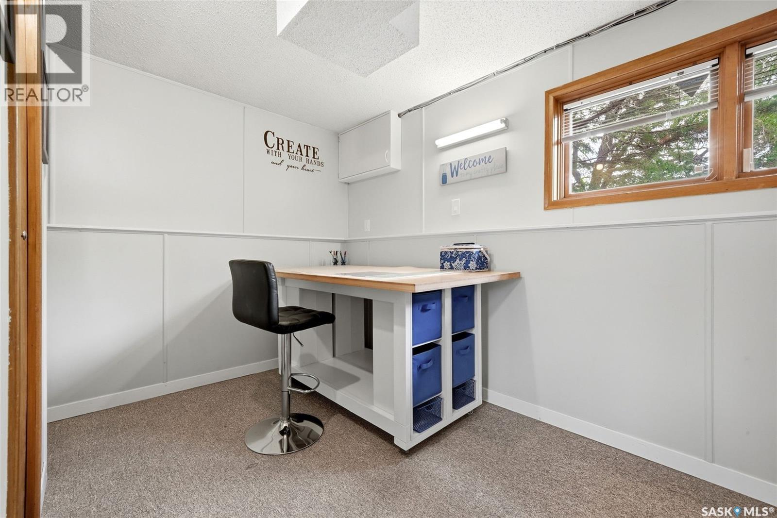 18 Forman Bay, Regina, Saskatchewan  S4R 7Y2 - Photo 43 - SK042462