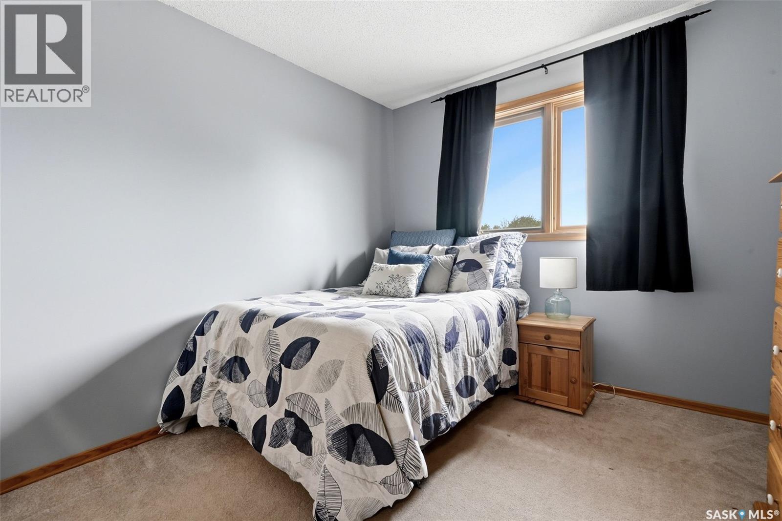 18 Forman Bay, Regina, Saskatchewan  S4R 7Y2 - Photo 32 - SK042462