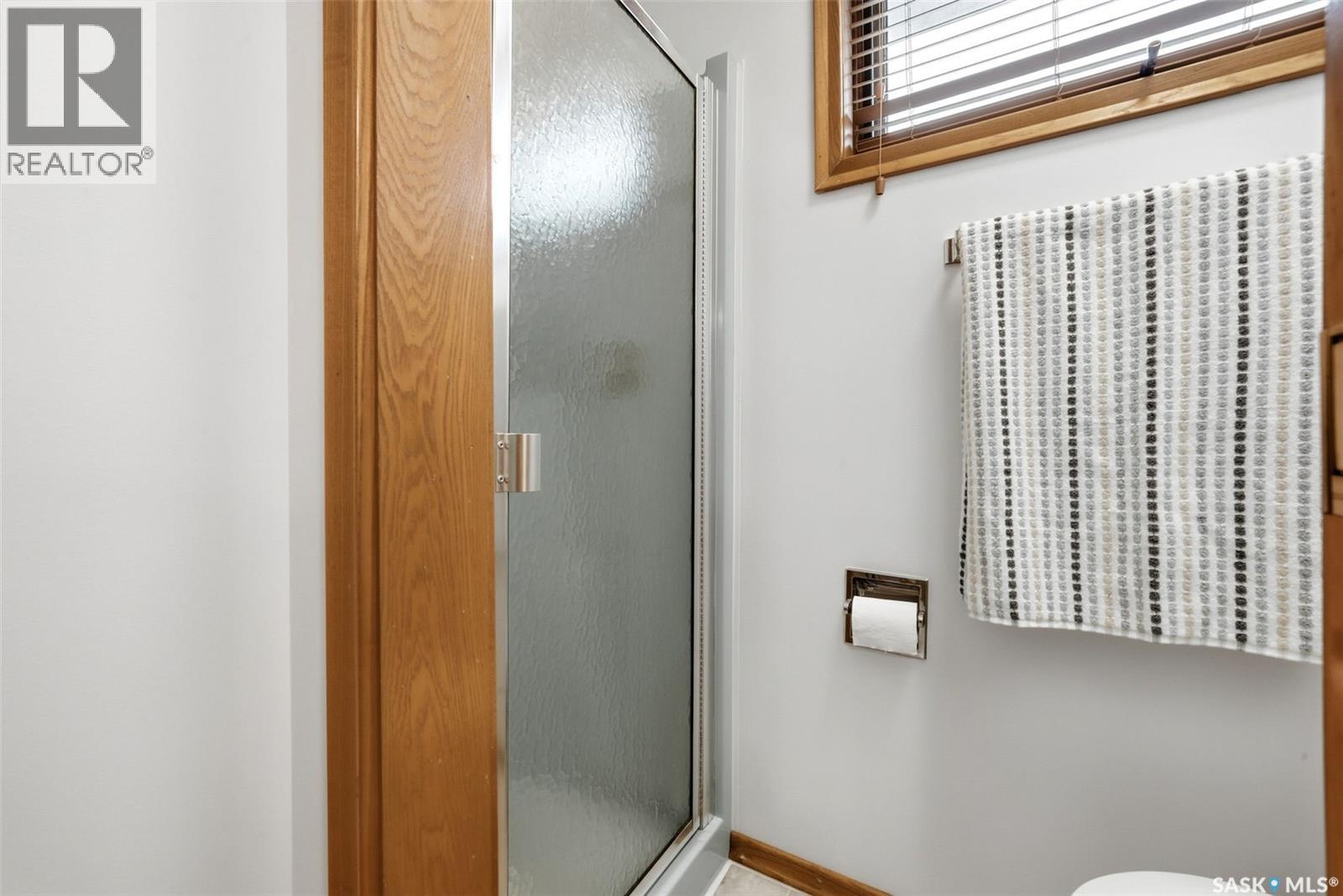 18 Forman Bay, Regina, Saskatchewan  S4R 7Y2 - Photo 31 - SK042462