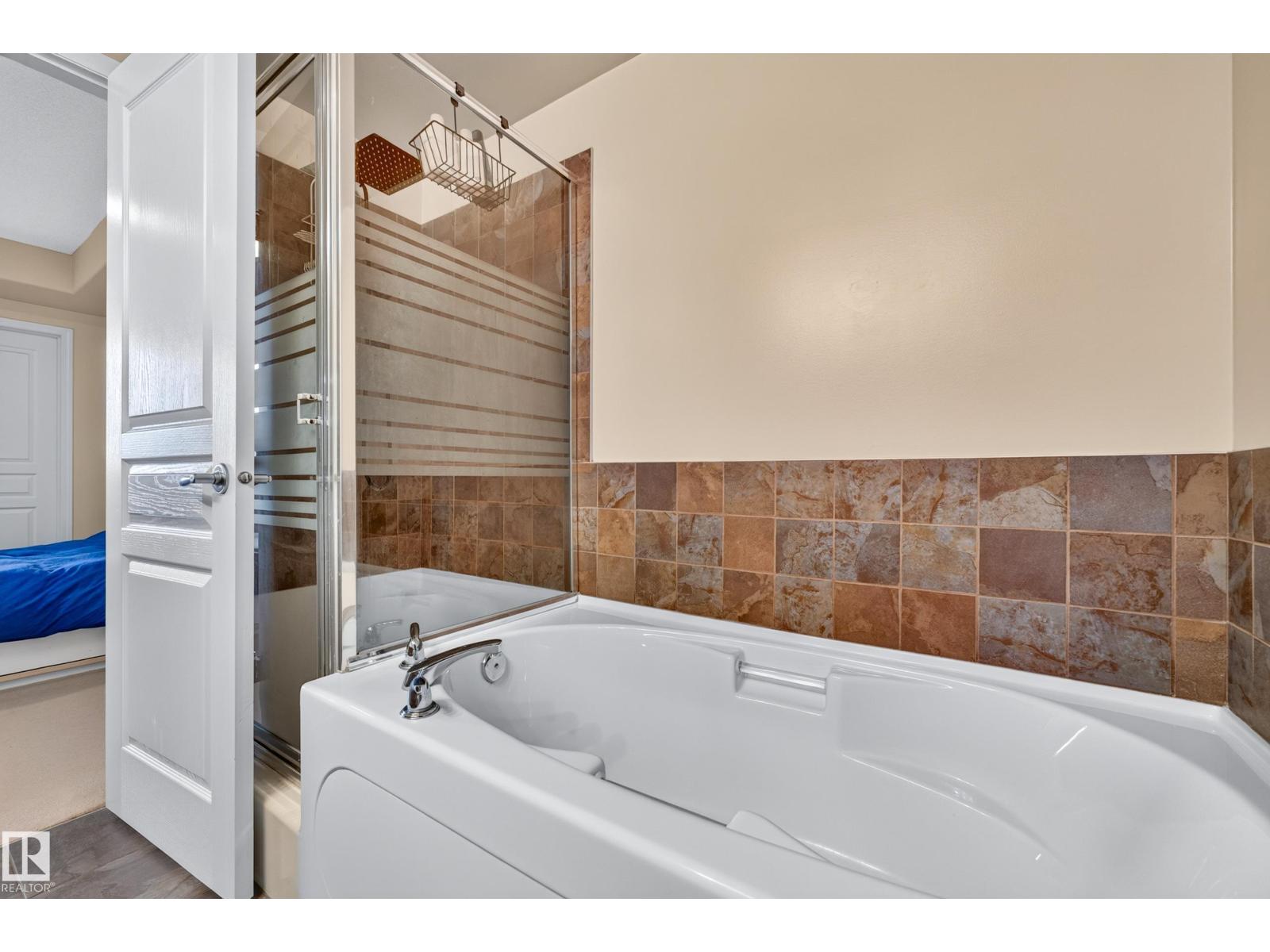 #703 9707 106 St NW, Edmonton, Alberta  T5K 0B7 - Photo 18 - E4499090