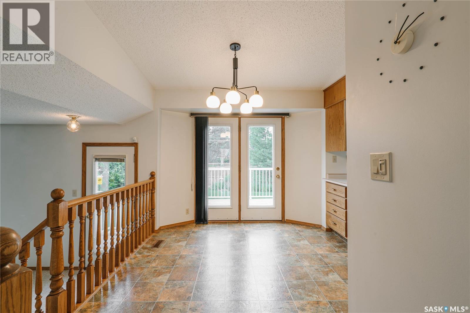 3338 Calder Crescent, Saskatoon, Saskatchewan  S7J 4W5 - Photo 10 - SK042755