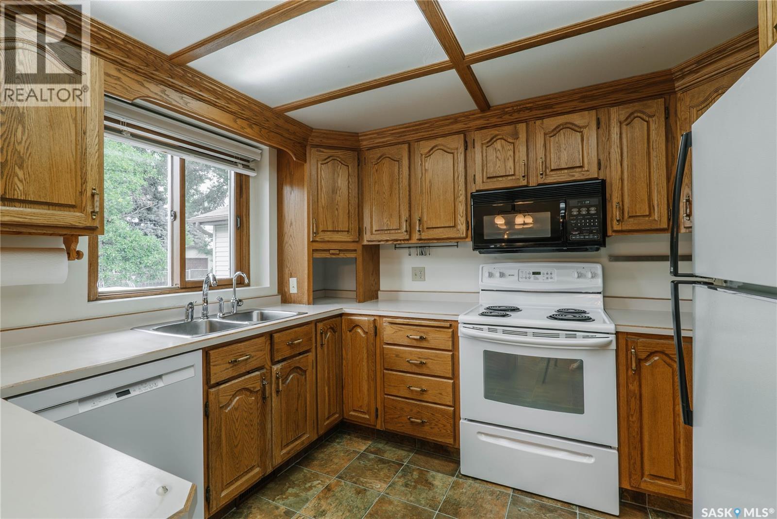 3338 Calder Crescent, Saskatoon, Saskatchewan  S7J 4W5 - Photo 14 - SK042755