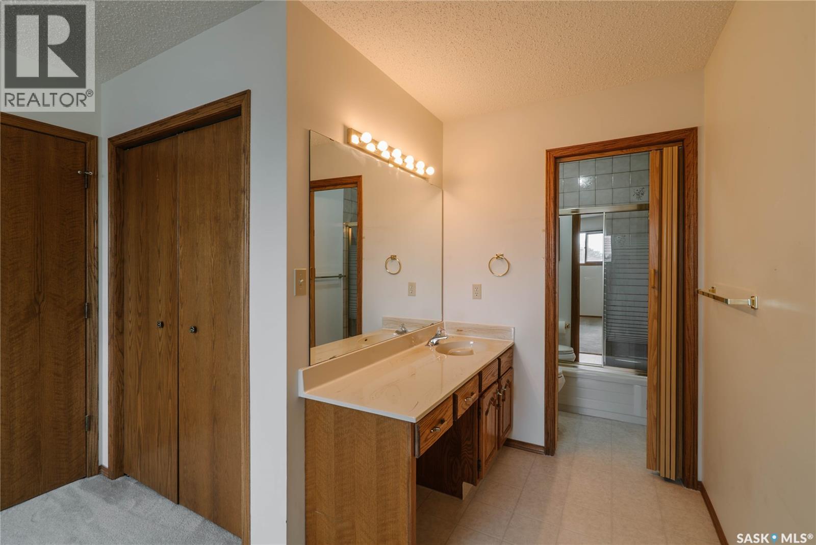 3338 Calder Crescent, Saskatoon, Saskatchewan  S7J 4W5 - Photo 42 - SK042755