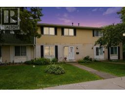 B - 1506 BEAVERPOND DRIVE, ottawa, Ontario