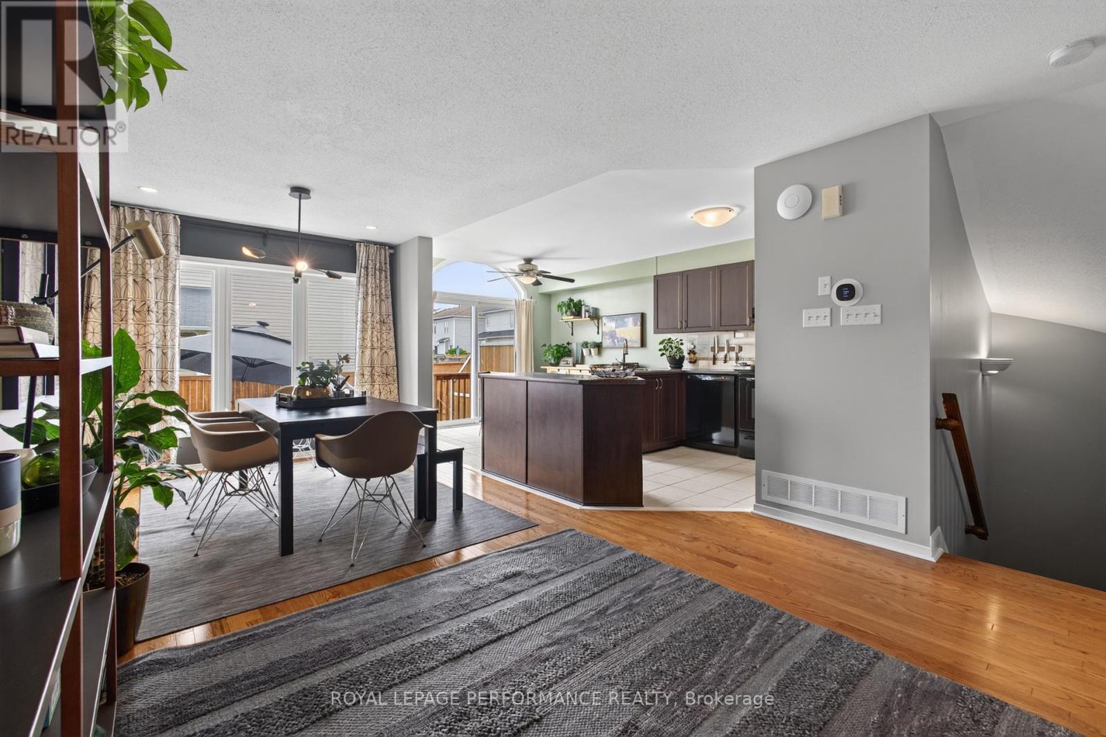 131 Sorento Street, Ottawa, Ontario  K2J 0B2 - Photo 8 - X13571232