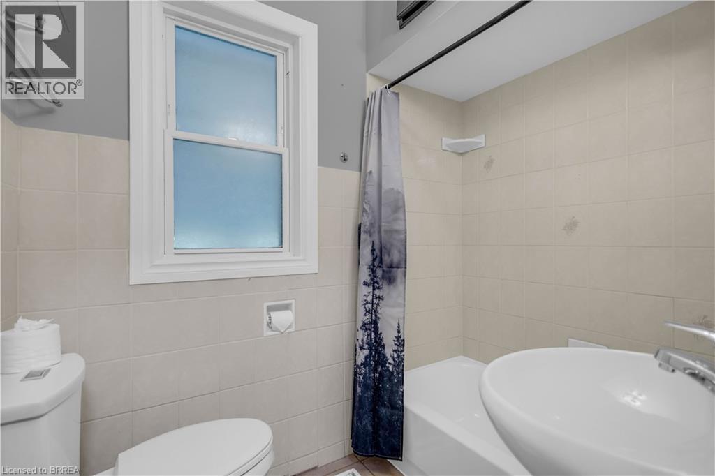 20 Hiram Road, Paris, Ontario  N3L 2P8 - Photo 8 - 40833147