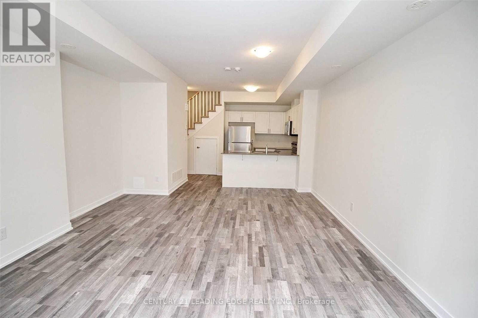 117 - 1460 Whites Road N, Pickering, Ontario  L1V 0E8 - Photo 3 - E13571674