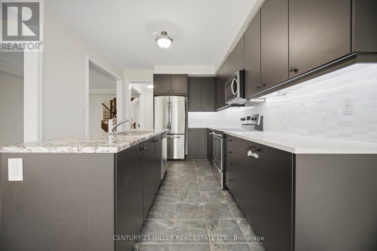 2455 Village Common, Oakville, Ontario  L6M 0S2 - Photo 10 - W13571684