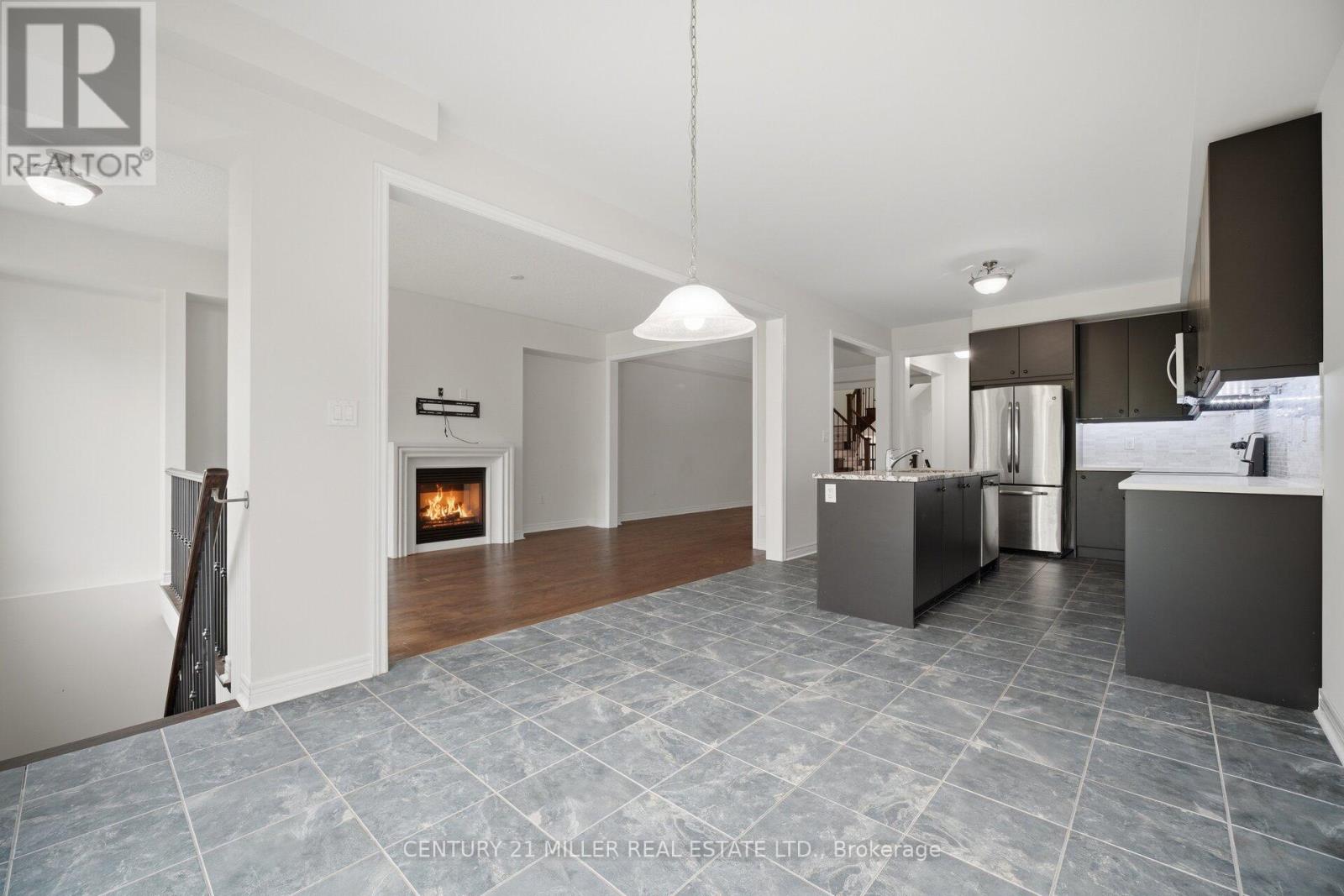 2455 Village Common, Oakville, Ontario  L6M 0S2 - Photo 15 - W13571684
