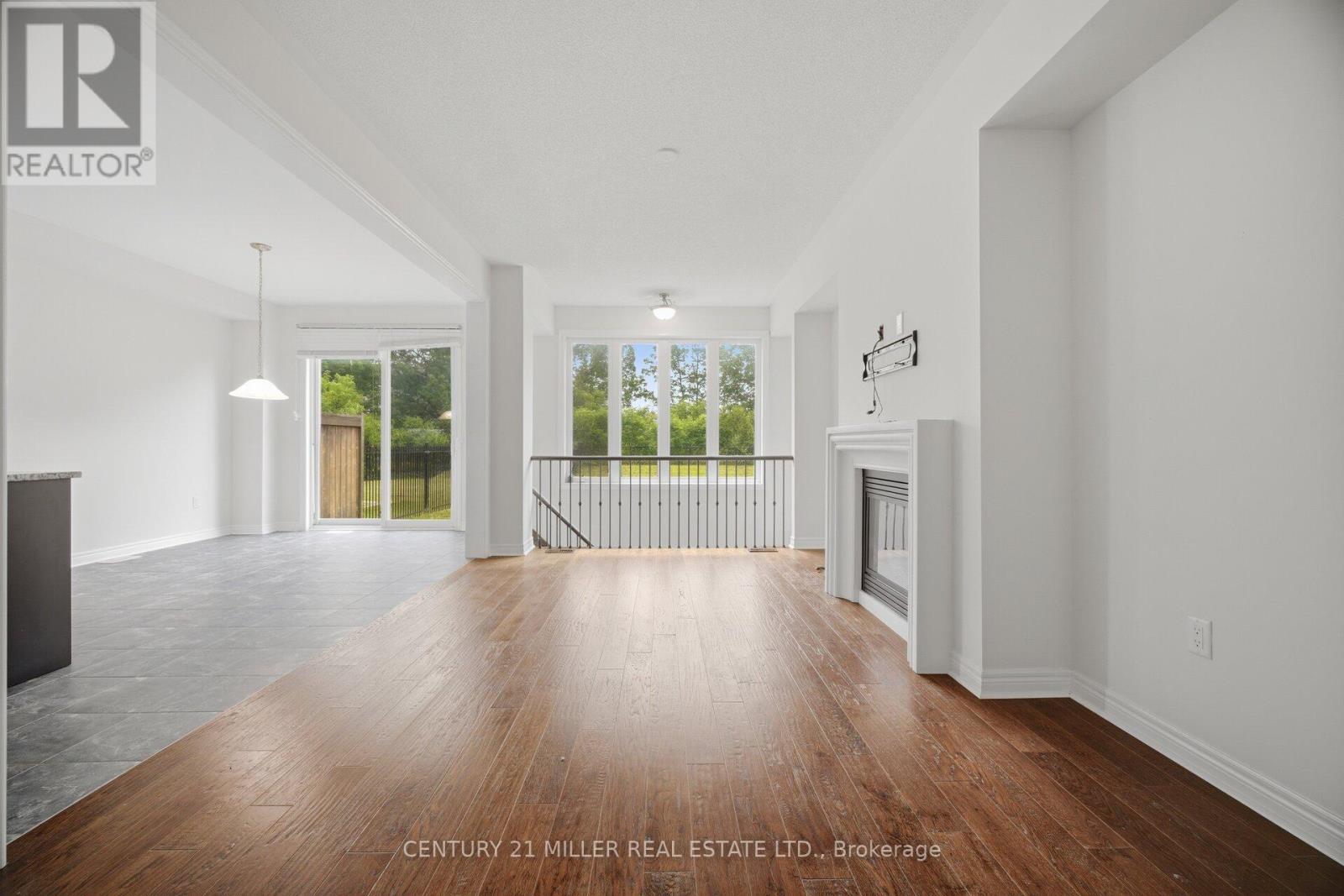 2455 Village Common, Oakville, Ontario  L6M 0S2 - Photo 16 - W13571684