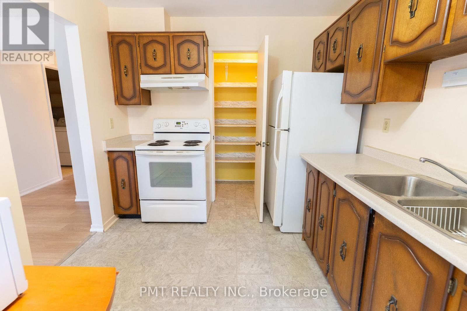 46 - 2701 Aquitaine Avenue, Mississauga, Ontario  L5N 2H7 - Photo 5 - W13571688