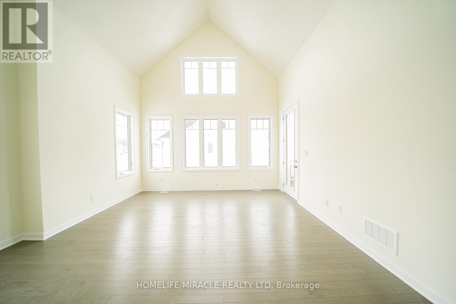 33 Country Club Drive, Loyalist, Ontario K0H 1G0 - Photo 5 - X13571586