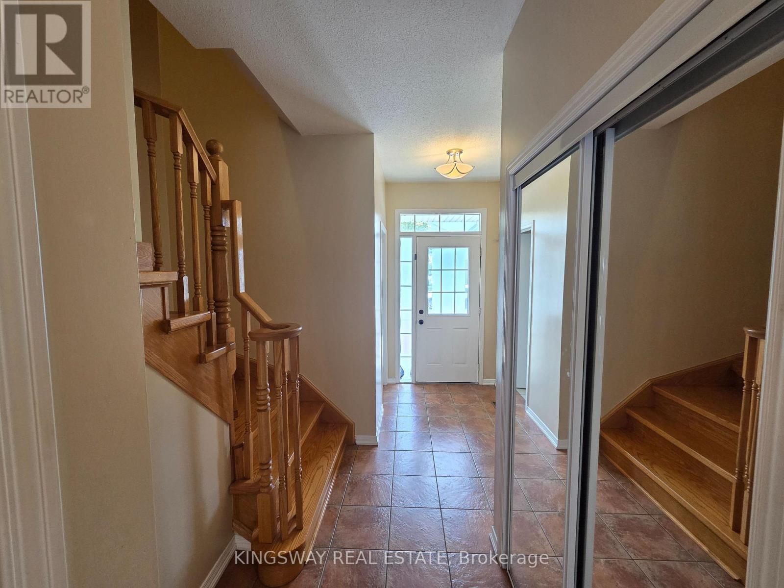 28 Tidemore Heights, Hamilton, Ontario L8E 0B7 - Photo 11 - X13571712