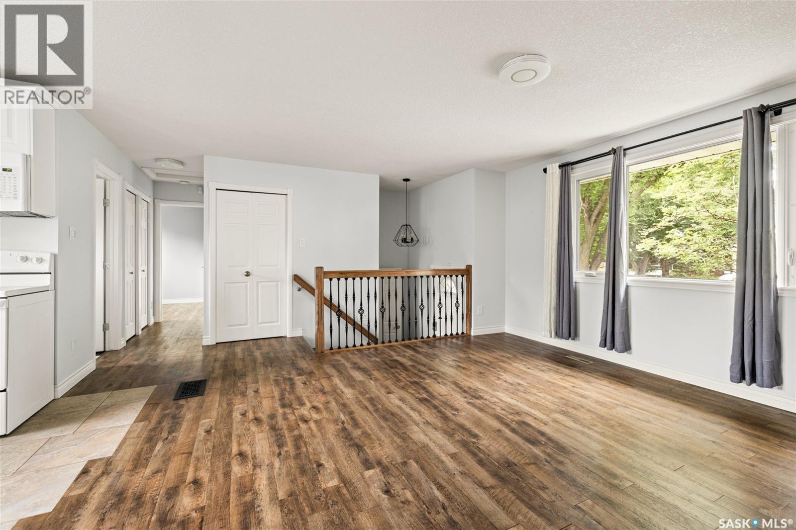 23 Boyce Street, Regina, Saskatchewan S4R 6M3 - Photo 6 - SK042775
