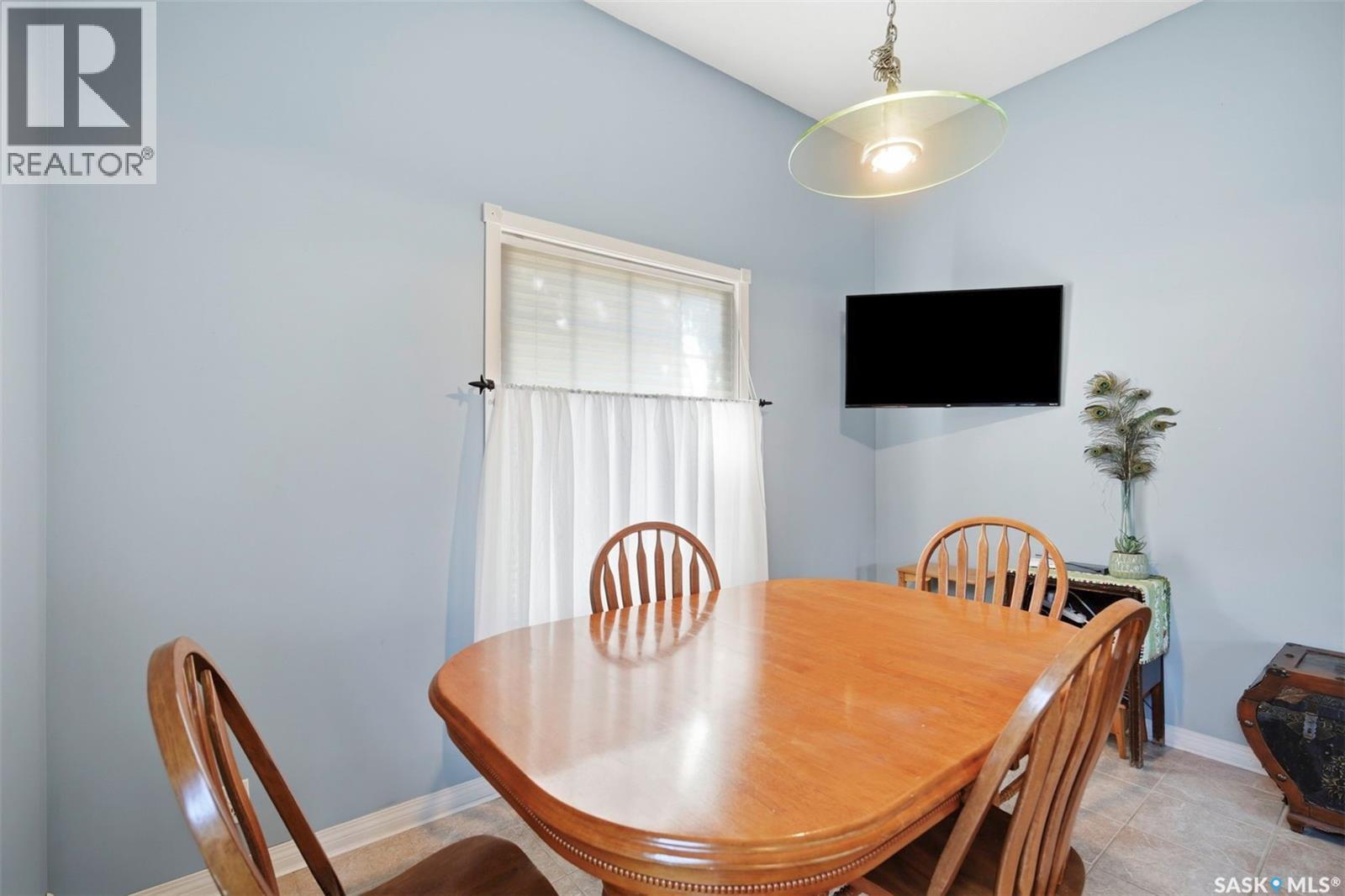 1921 Sommerfeld Avenue, Saskatoon, Saskatchewan  S7J 2E2 - Photo 16 - SK042653