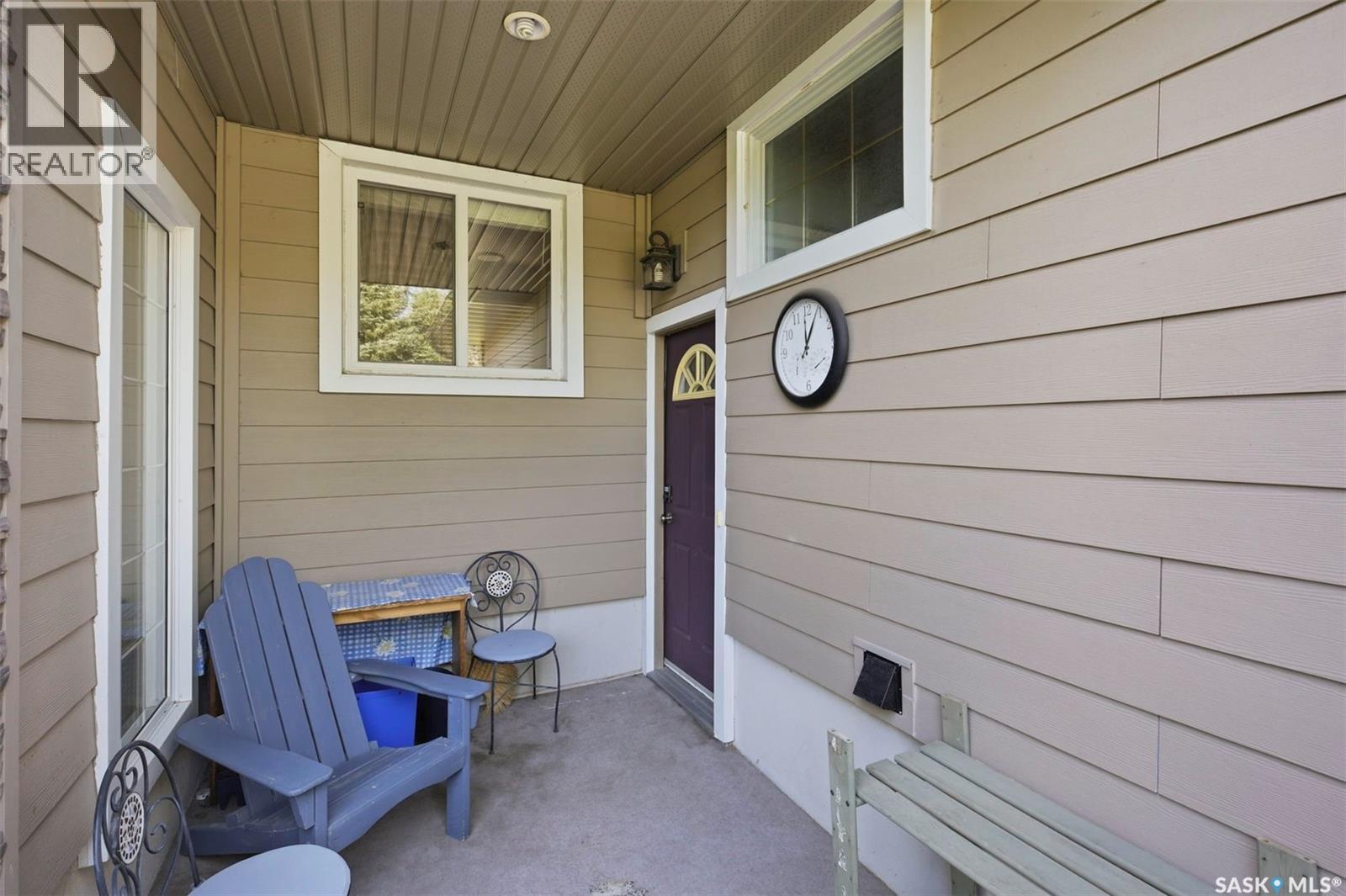 1921 Sommerfeld Avenue, Saskatoon, Saskatchewan  S7J 2E2 - Photo 5 - SK042653