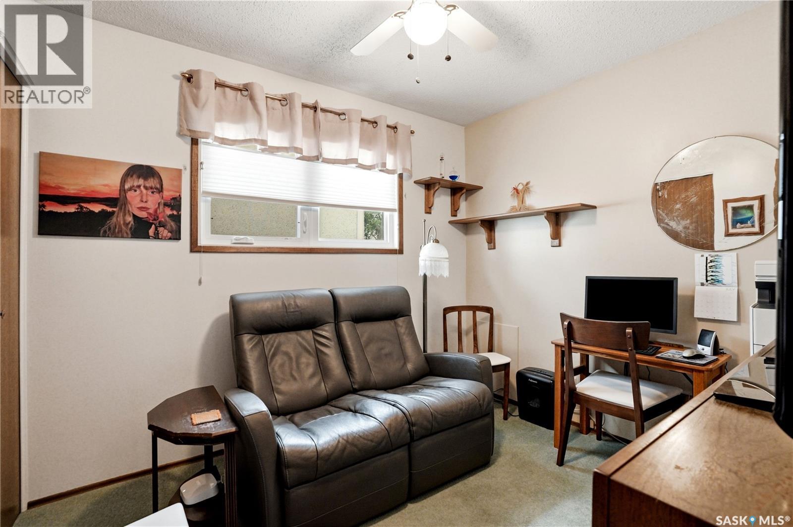 3801 Diefenbaker Drive, Saskatoon, Saskatchewan  S7L 5C6 - Photo 18 - SK042624