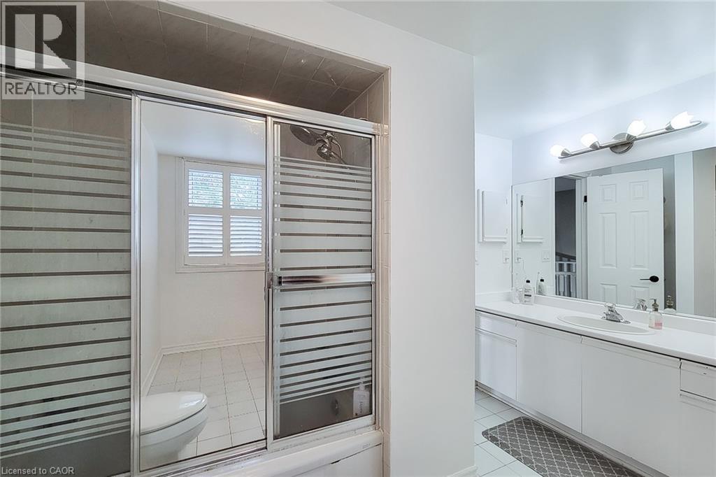 29 Woodside Square, Fonthill, Ontario  L3E 0M7 - Photo 38 - 40845716