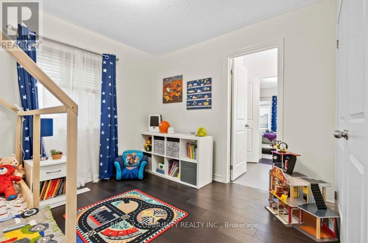 64 Bill Hutchinson Crescent, Clarington, Ontario  L1C 7C9 - Photo 16 - E13571550