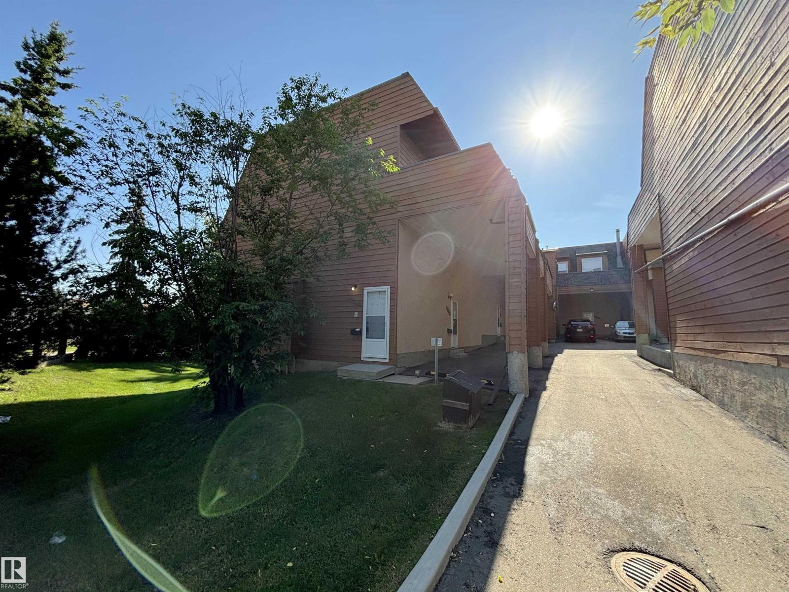 5955 40 Av NW, Edmonton, Alberta  T6L 3P6 - Photo 20 - E4499121