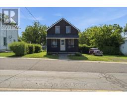 90 PALACE ROAD, Greater Napanee, Ontario