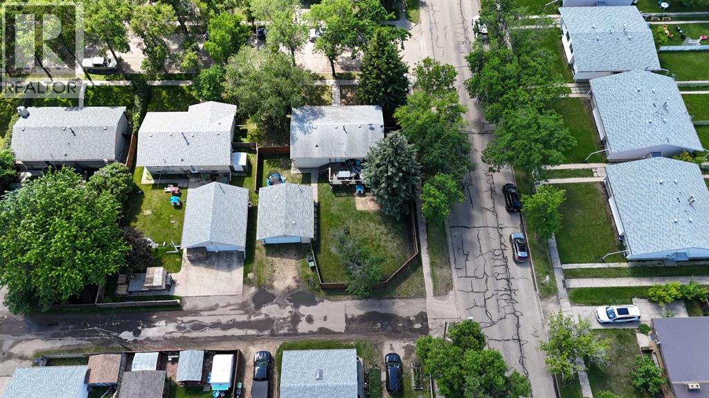 6014 44 Avenue, Camrose, Alberta  T4V 0B2 - Photo 47 - A2324074