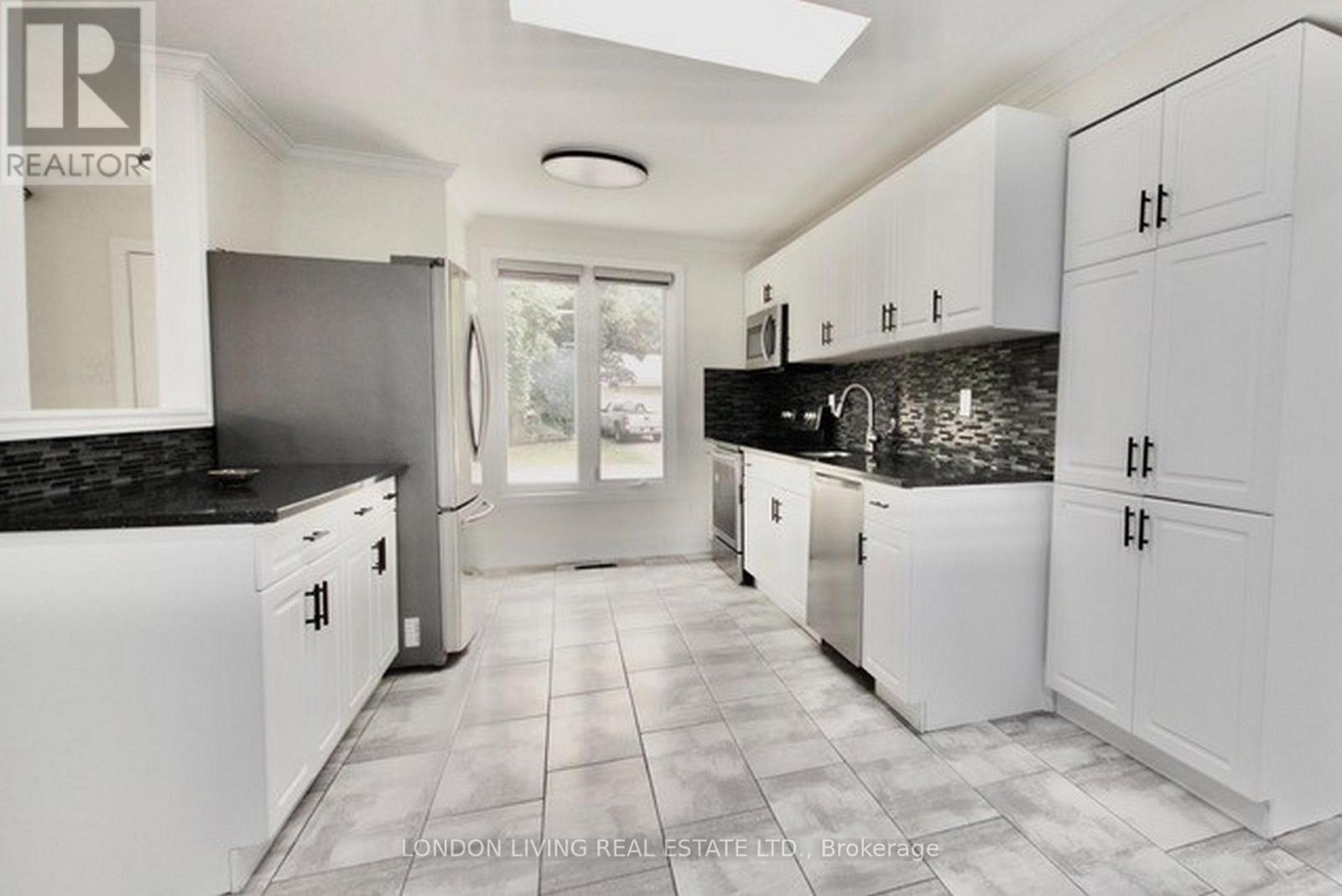 54 Nicholas Crescent, London South, Ontario  N6E 2E9 - Photo 14 - X13571868