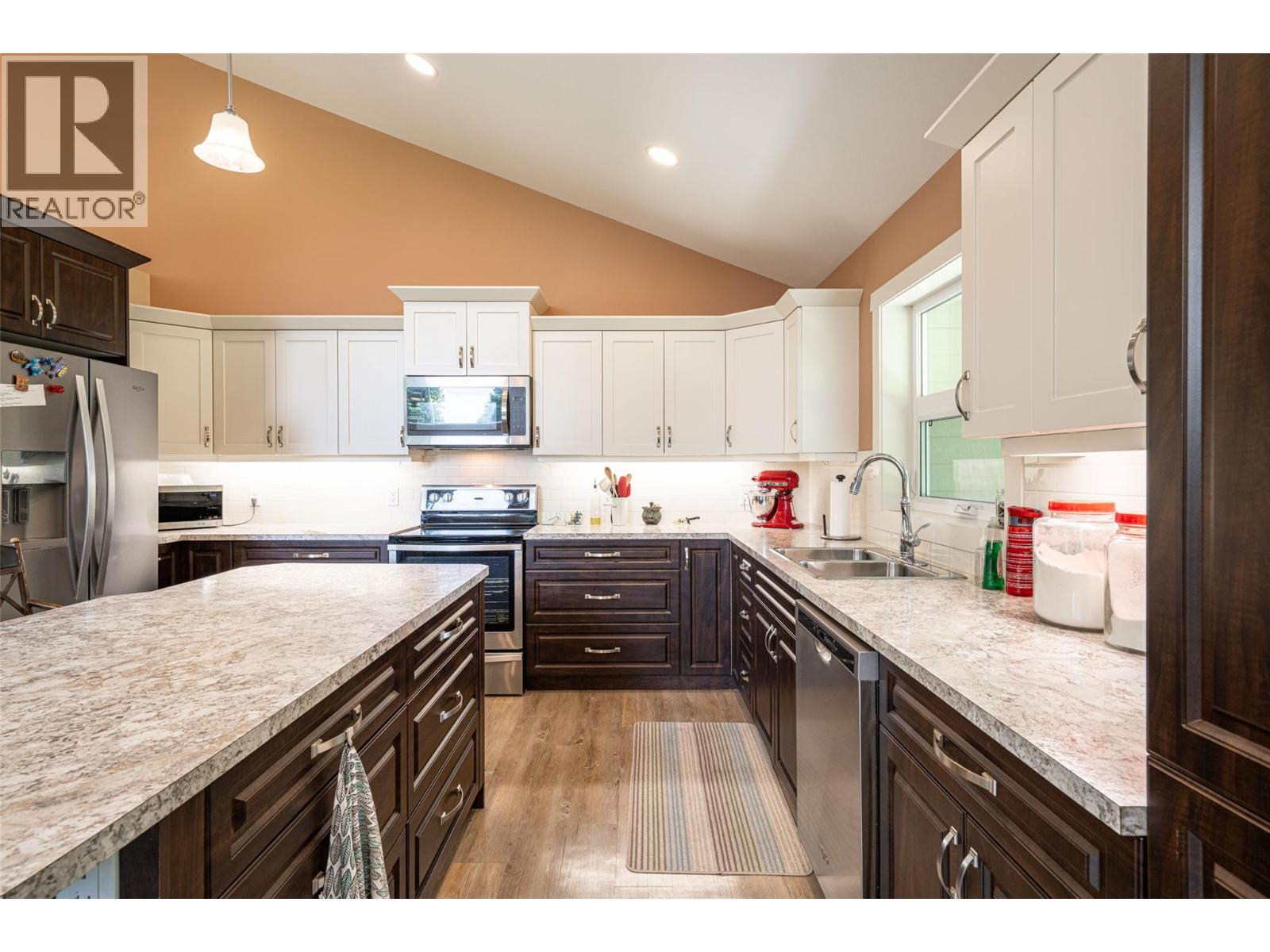 51 Monks Road, Grindrod, British Columbia  V0E 1Y0 - Photo 49 - 10393335