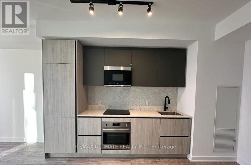 2307 - 108 Peter Street, Toronto, Ontario  M5V 0W2 - Photo 2 - C13571864