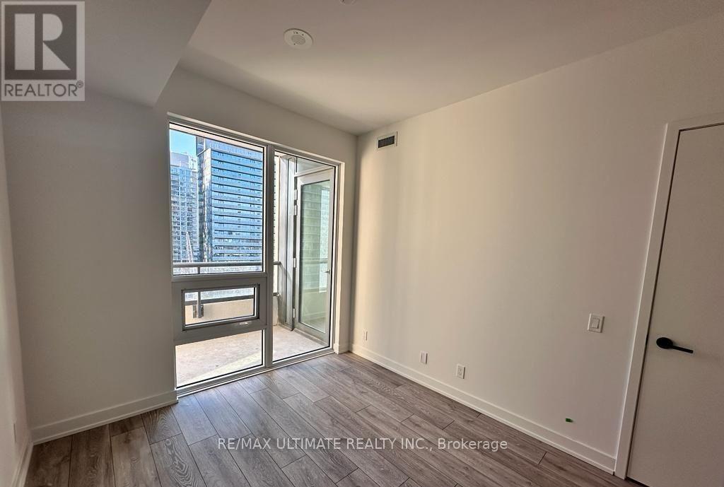 2307 - 108 Peter Street, Toronto, Ontario  M5V 0W2 - Photo 5 - C13571864