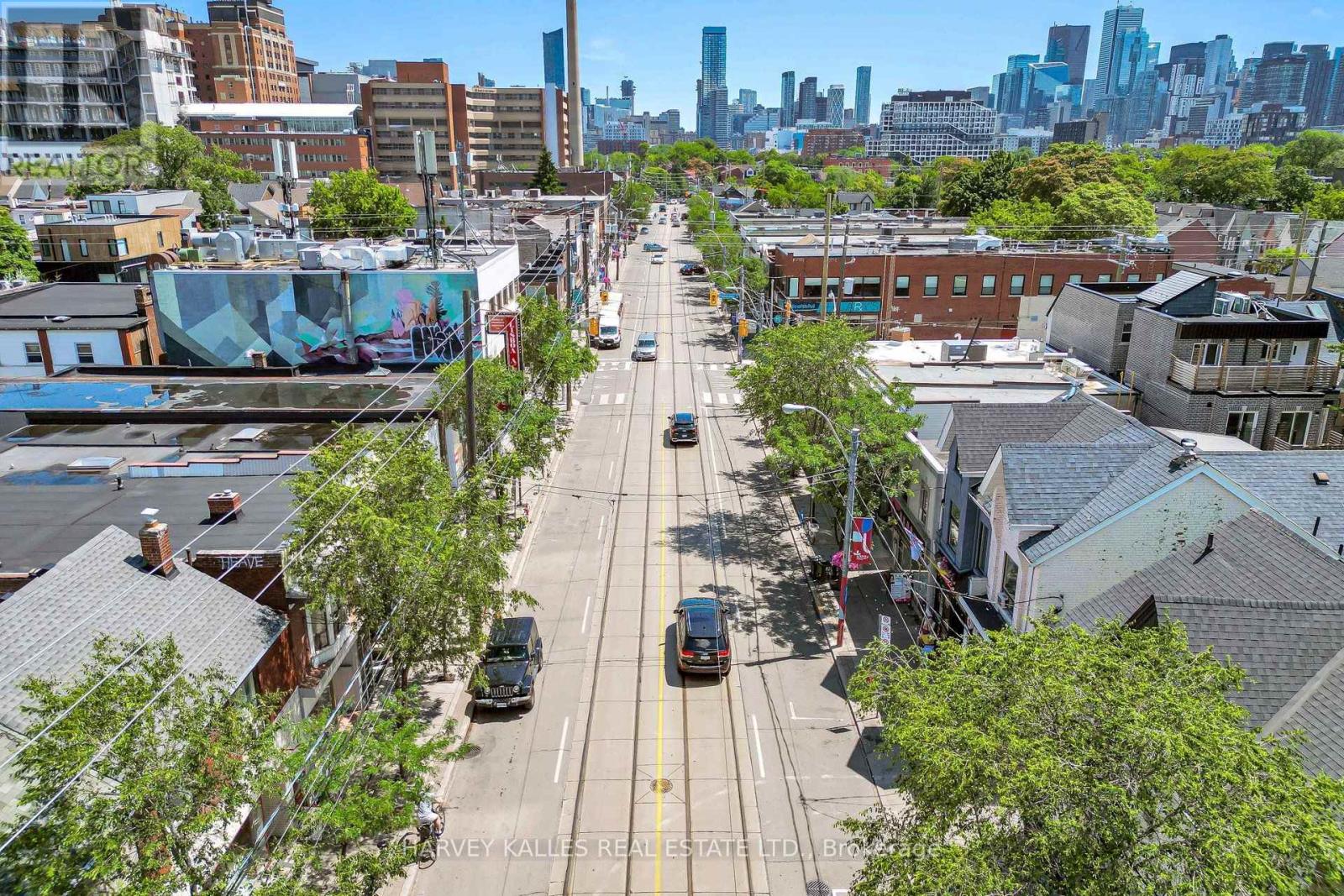 819 Dundas Street W, Toronto, Ontario M6J 1V4 - Photo 44 - C13571922