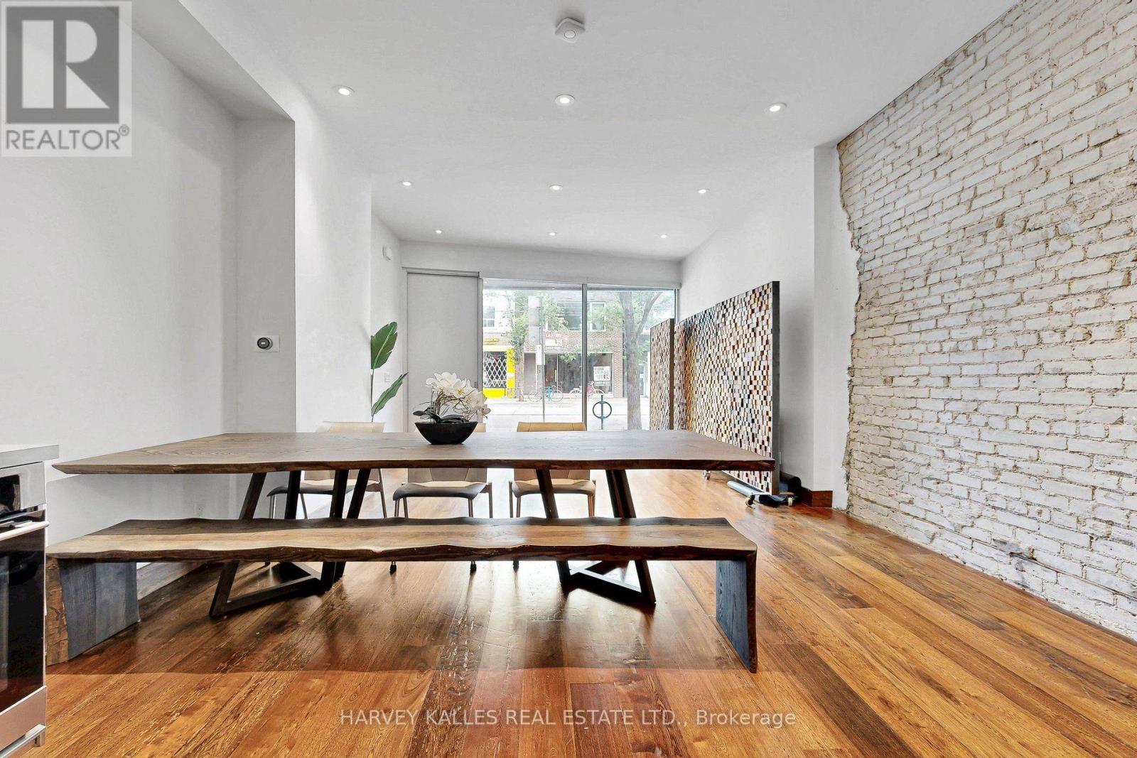 819 Dundas Street W, Toronto, Ontario M6J 1V4 - Photo 8 - C13571922