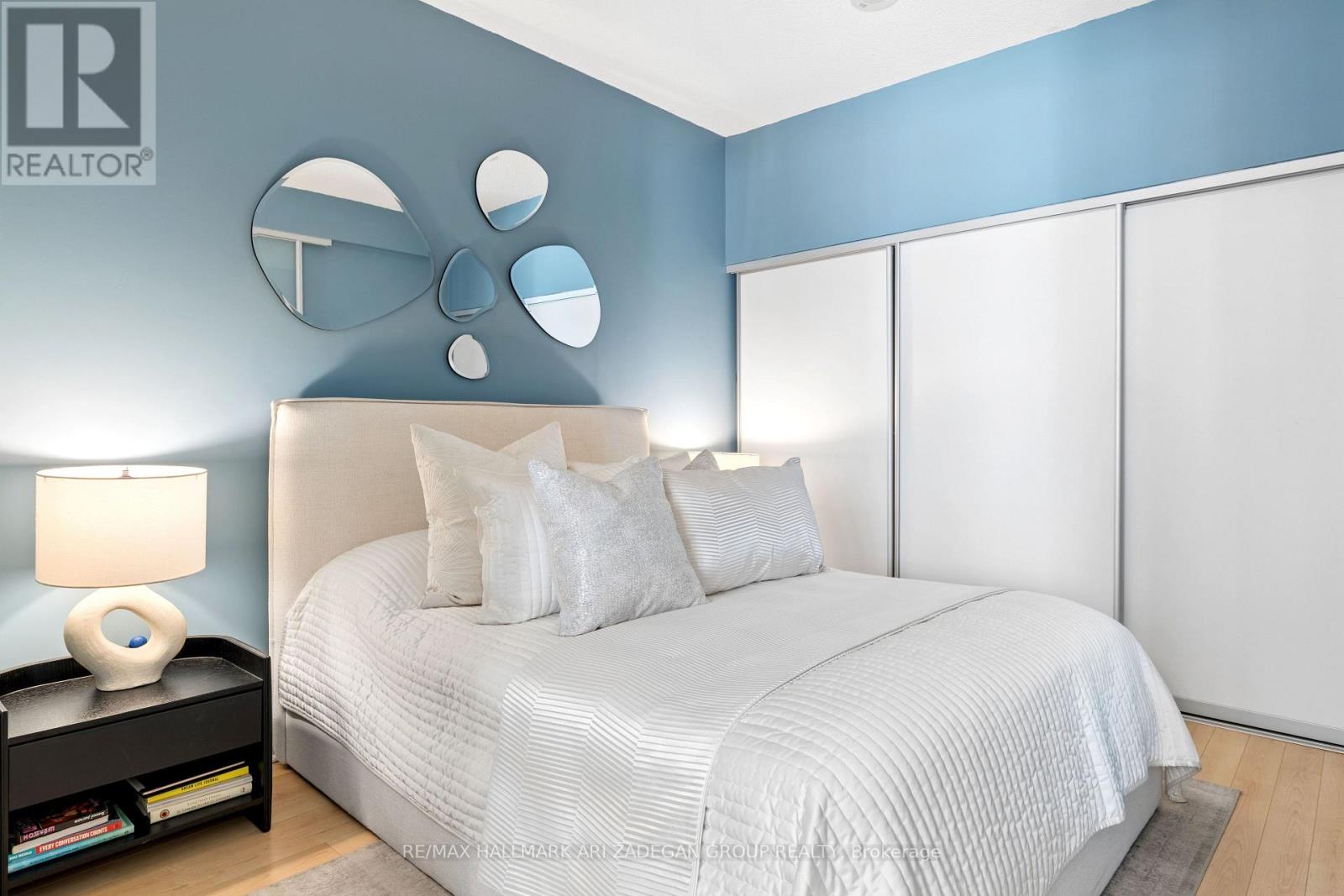 430 - 90 Stadium Road, Toronto, Ontario M5V 3W5 - Photo 10 - C13572064