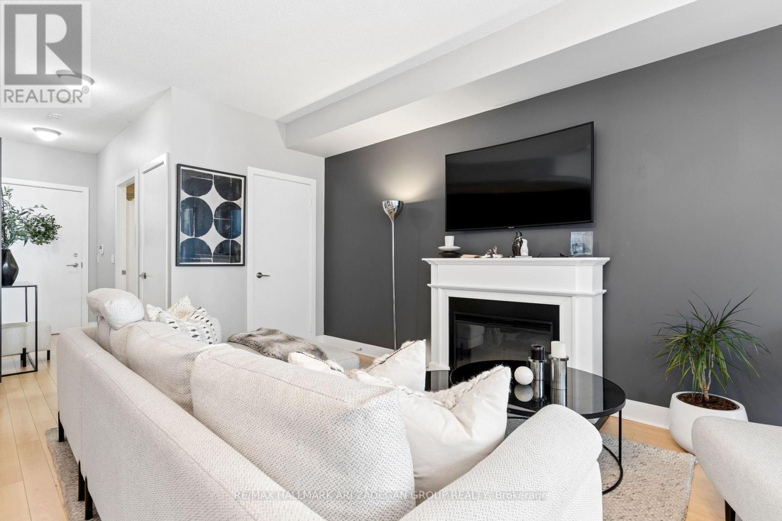 430 - 90 Stadium Road, Toronto, Ontario M5V 3W5 - Photo 13 - C13572064