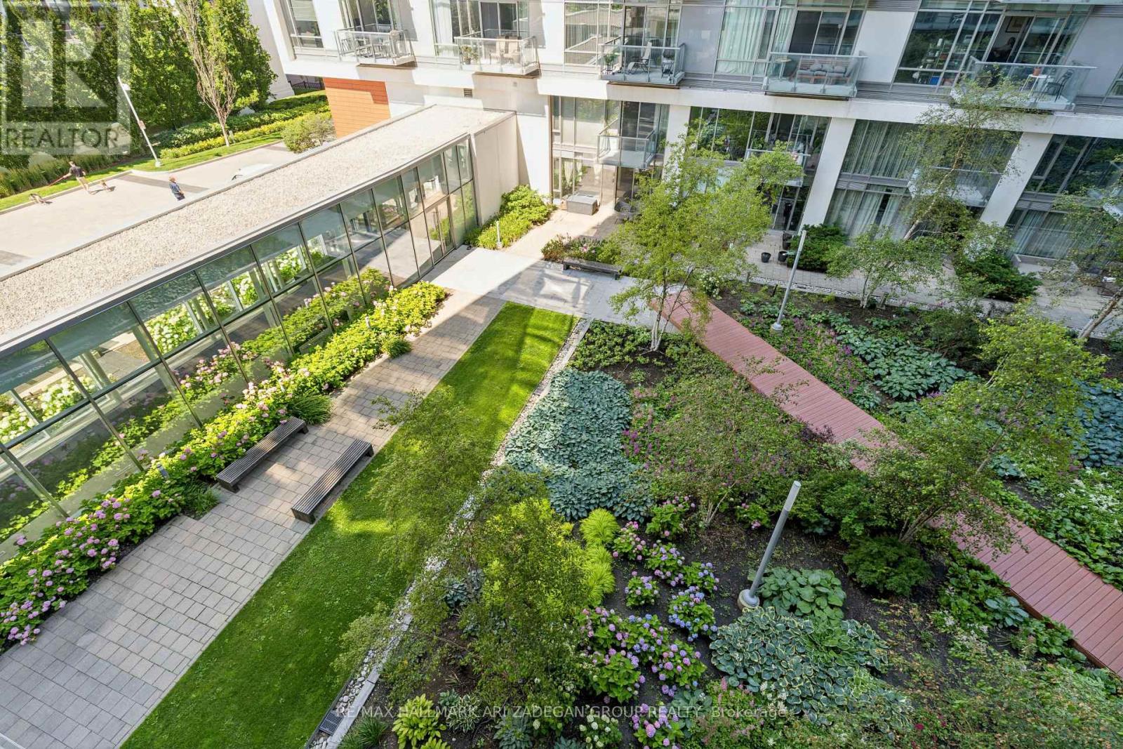 430 - 90 Stadium Road, Toronto, Ontario M5V 3W5 - Photo 7 - C13572064