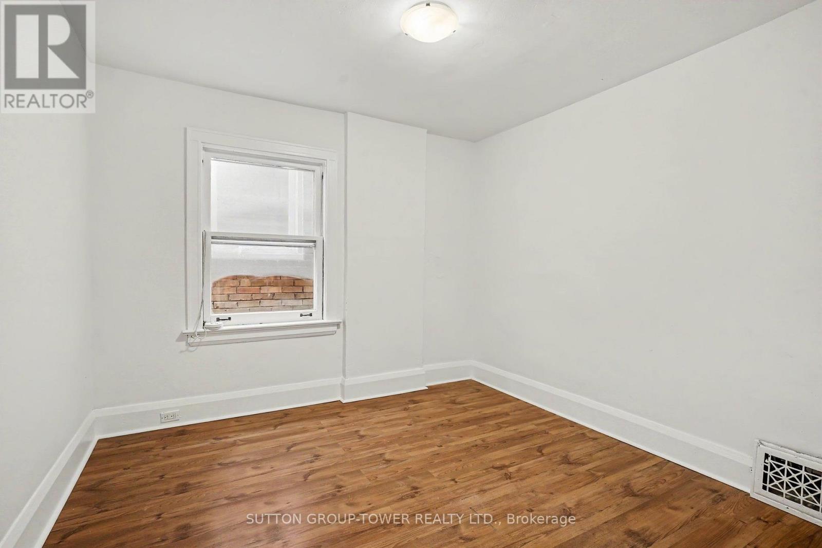 118 Castlefield Avenue, Toronto, Ontario M4R 1G4 - Photo 15 - C13572072