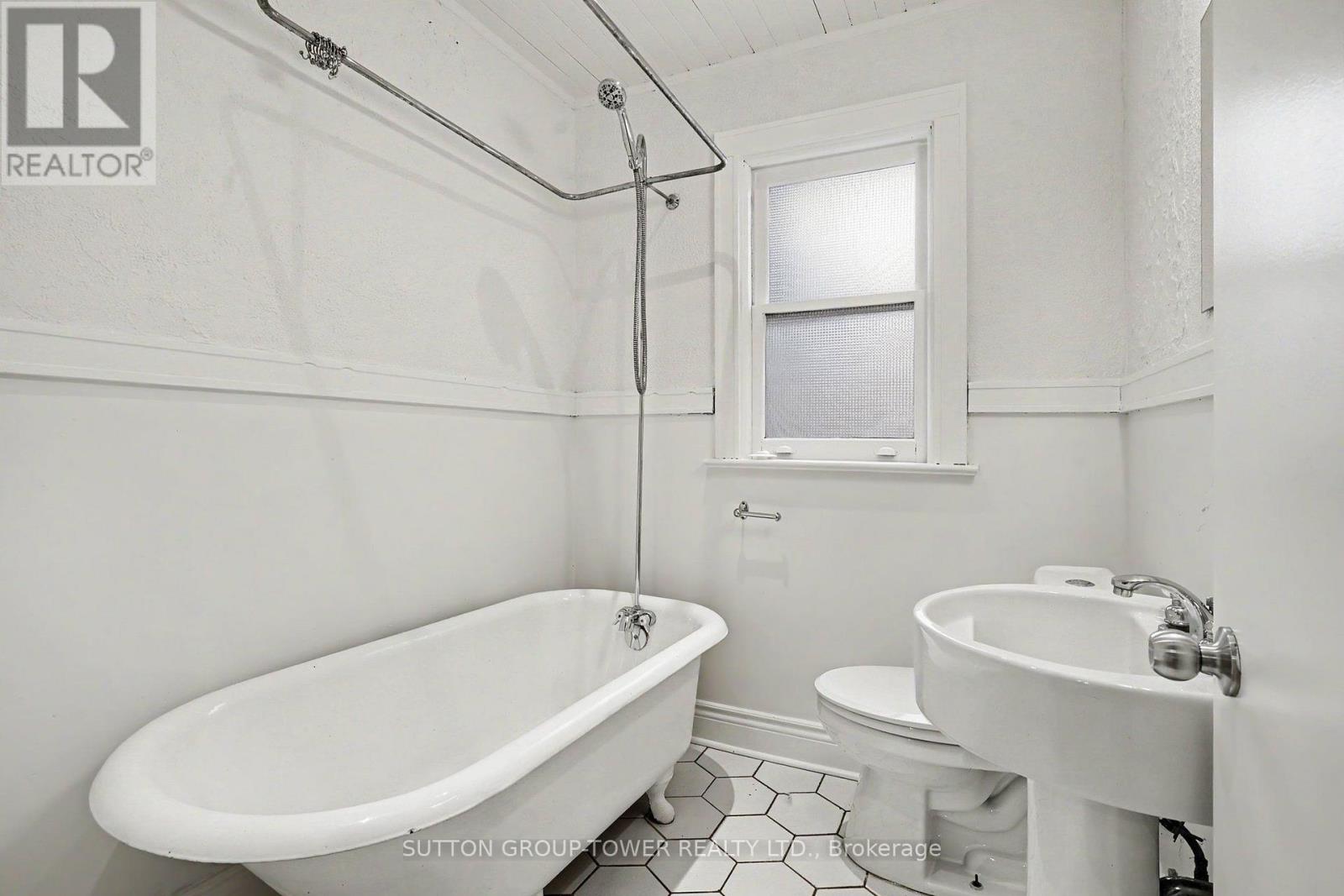 118 Castlefield Avenue, Toronto, Ontario M4R 1G4 - Photo 21 - C13572072