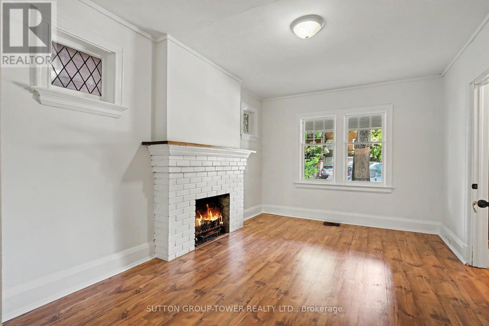 118 Castlefield Avenue, Toronto, Ontario M4R 1G4 - Photo 6 - C13572072