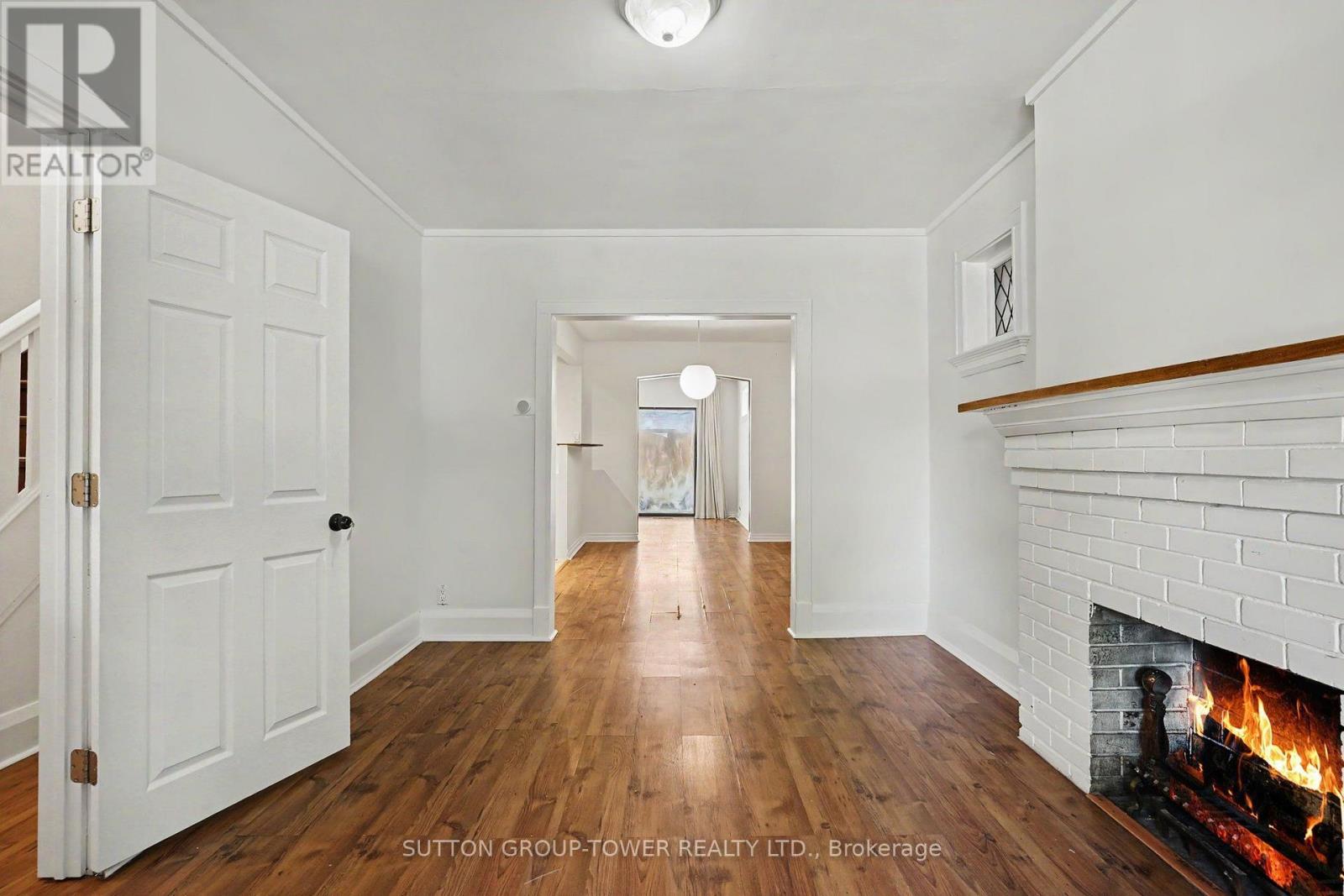 118 Castlefield Avenue, Toronto, Ontario M4R 1G4 - Photo 7 - C13572072