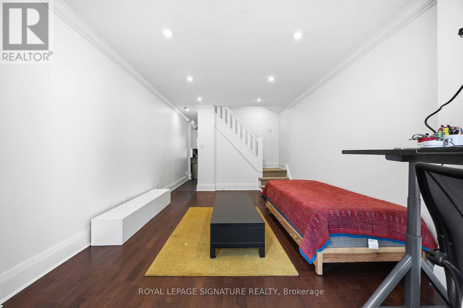 150 Elmer Avenue, Toronto, Ontario M4L 3S1 - Photo 4 - E13571816
