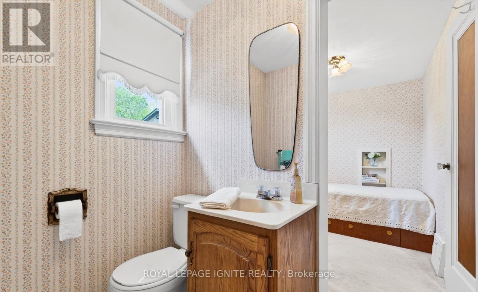 Main - 820 Simcoe Street N, Oshawa, Ontario L1G 4V8 - Photo 13 - E13571872