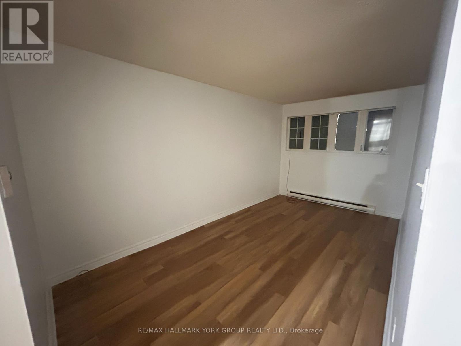 101 - 948 Lake Drive E, Georgina, Ontario  L0E 1L0 - Photo 8 - N13571918