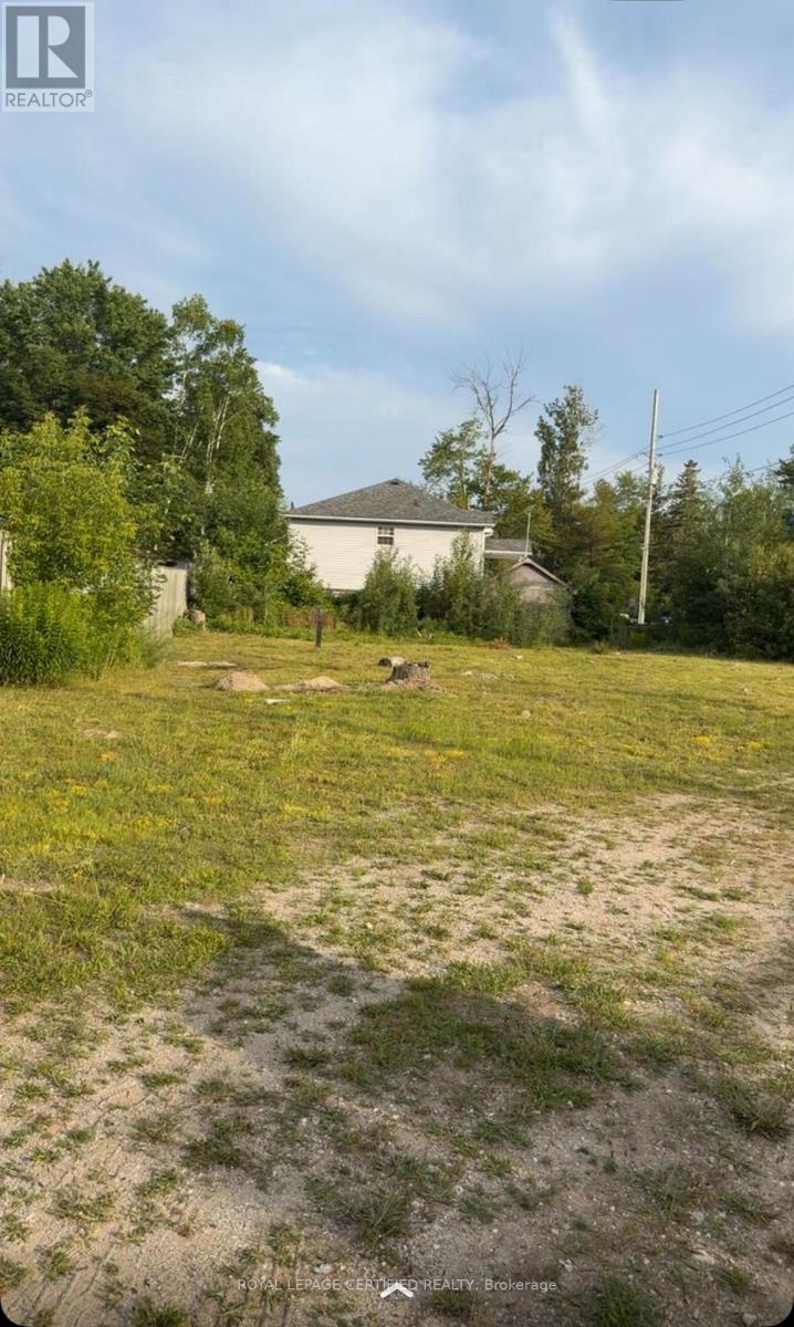 3097 Mosley Street, Wasaga Beach, Ontario  L9Z 1W6 - Photo 2 - S13571956