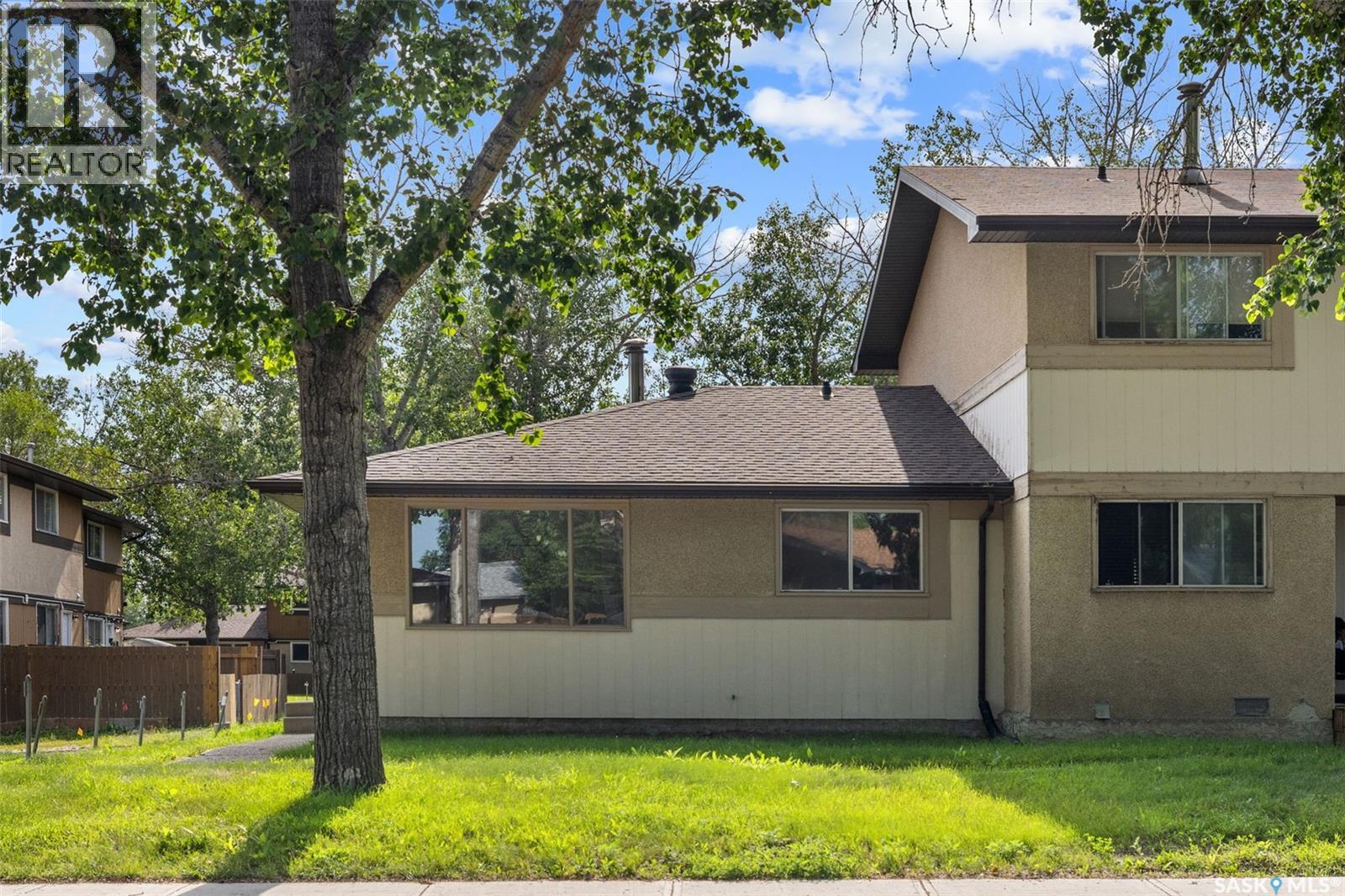 1342 Brown Street, Regina, Saskatchewan  S4N 5M3 - Photo 2 - SK042778