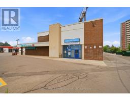 204 - 4700 JANE STREET, Toronto, Ontario