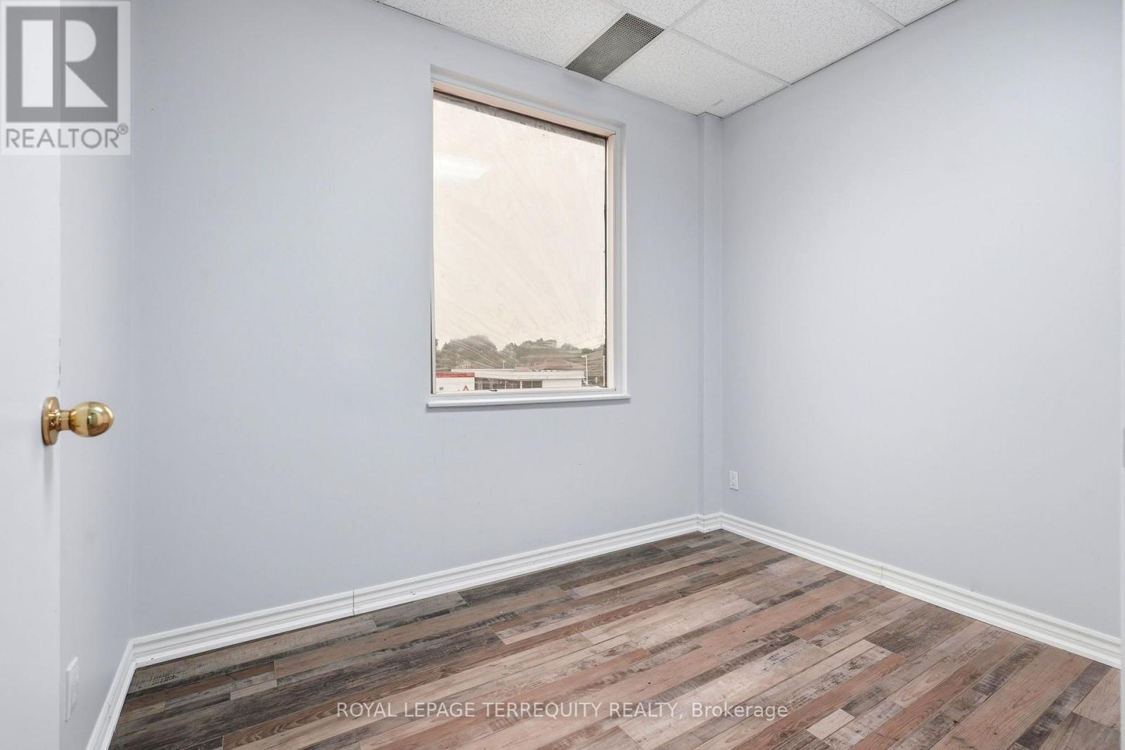 201 - 4700 Jane Street, Toronto, Ontario M3N 2L3 - Photo 19 - W13571810
